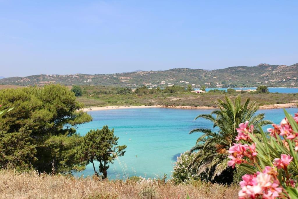Relais Il Corallo Porto San Paolo  Exteriör bild