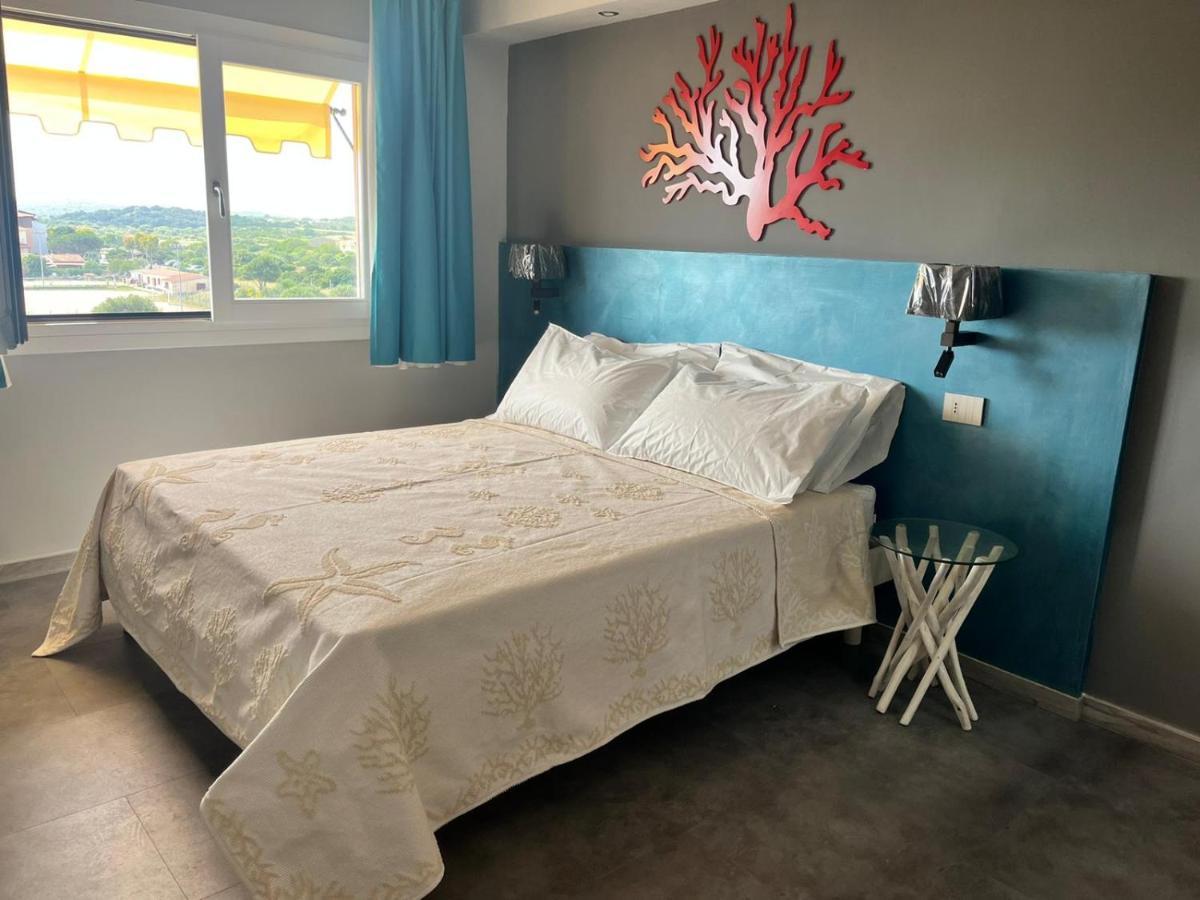 Relais Il Corallo Porto San Paolo  Exteriör bild